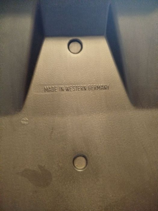 машинка Triumph-Adler Gabriele 35 с кейсом (для обслуживания)