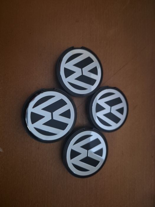 kołpaki dekielki w alu felgi do Vw  średnicy 5.6 /5.2cm komplet