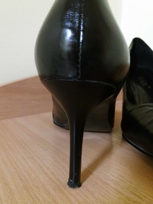 Туфлі жіночі, натуральна шкіра, чорні, класичні, р. 37-38