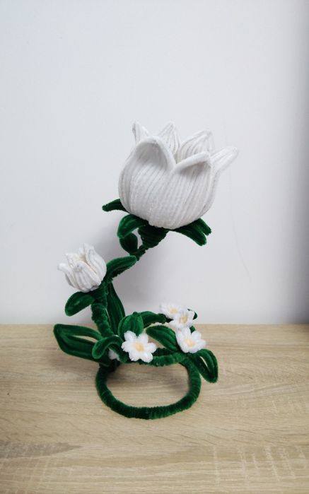 Kwiat LED z rękodzieło