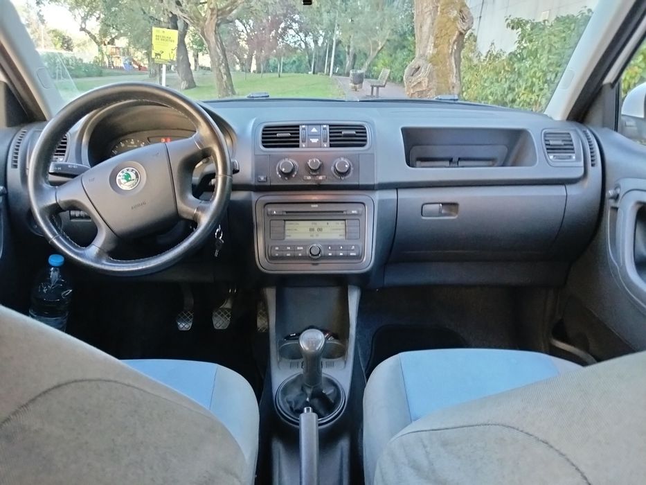Skoda Fabia 1.2HTP gasolina 116 mil km
