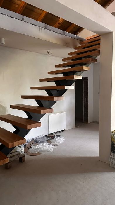 Stoły z litego drewna