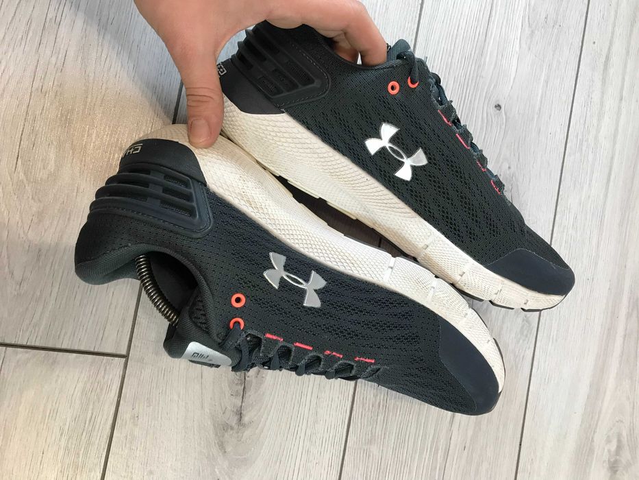 Buty Under Armour Charged Rogue rozm. 46