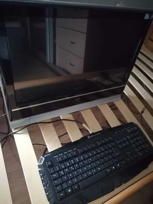 komputer dotykowy medion