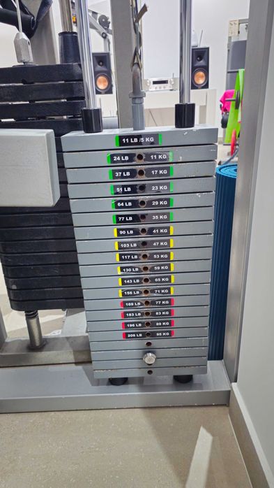 Máquina Abdominal Profissional 120kg – Excelente Estado