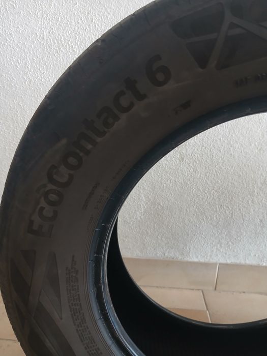 Pneus em boas condições