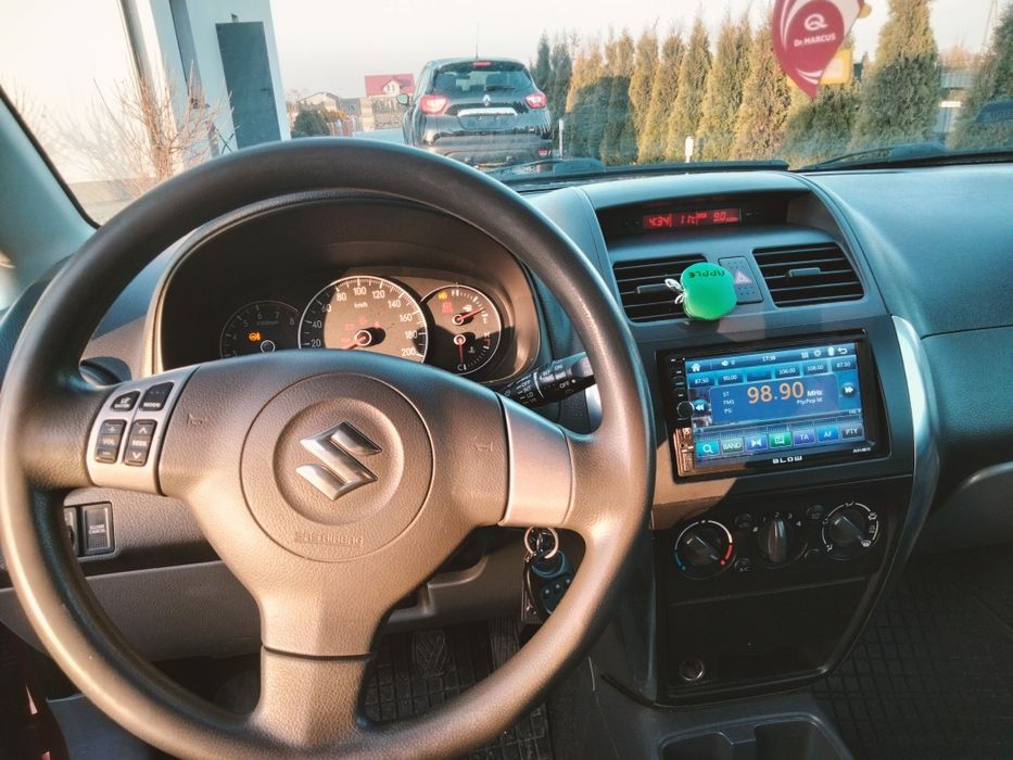 Sprzedam Suzuki SX4 1.5