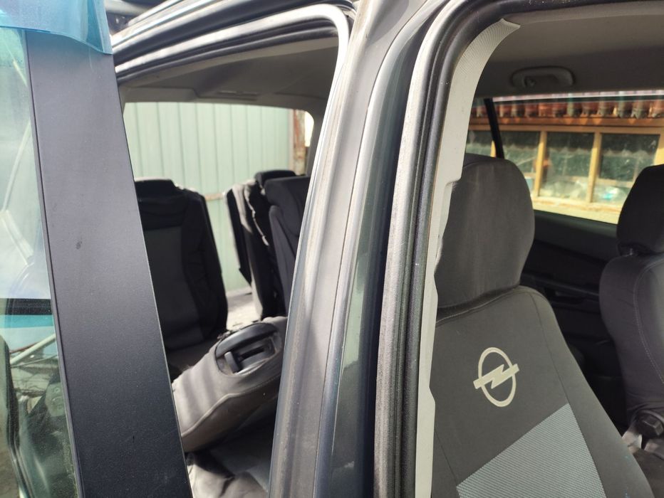 Opel Zafira 2013