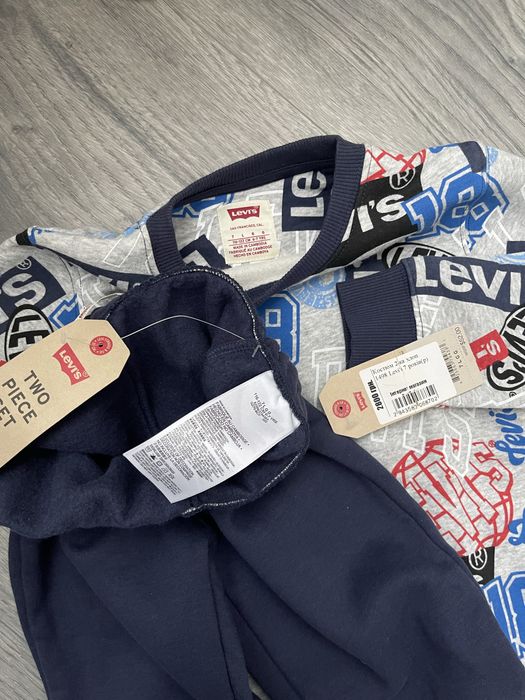 Дитячий костюм Levi's, розмір на 6-7 років (116-122 см). НОВИЙ.