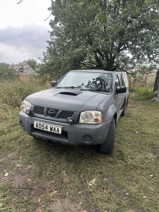 Nissan Navara d22 пікап зсу