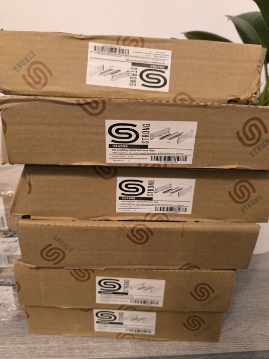 Gavetas Emuca e Strong