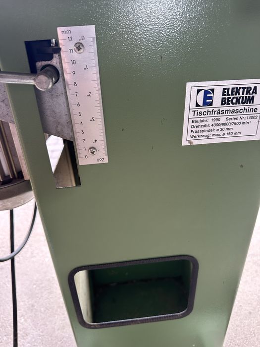 Фрезерний станок Elaktrobeckum