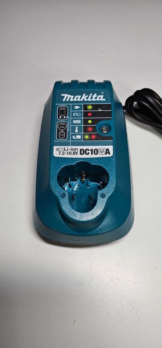 Ładowarka Makita DC10WA