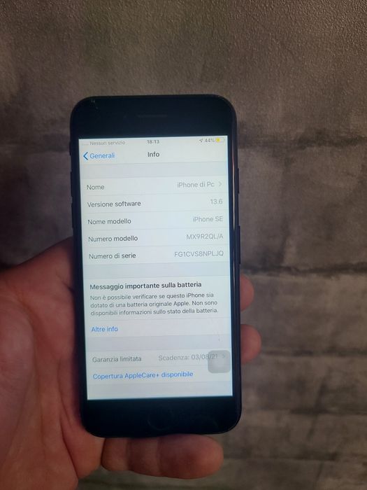 IPhone Se gen2 64gb Neverlock, icloud