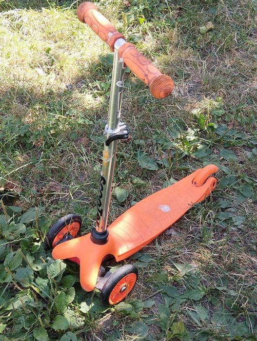 Продам Самокат Дитячий