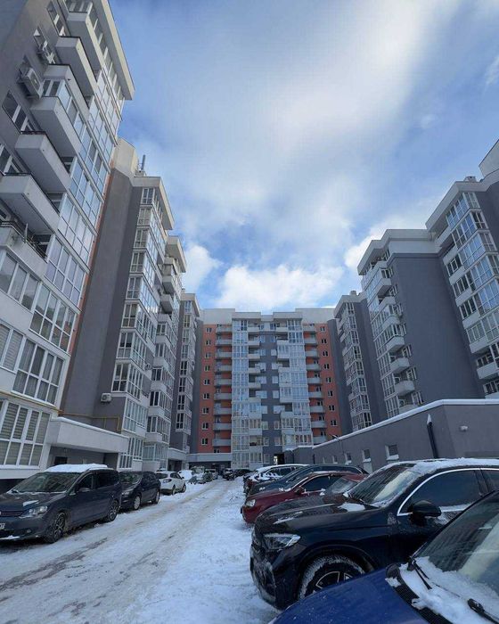 Продаж 1 кім. квартири вул. Зелена Новобудова