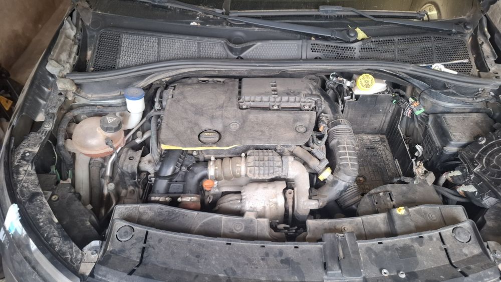 Двигун DV6FD CITROEN мотор DV6FD Citroen  двигун DV6FD Citroën Мотор