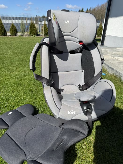 Fotelik dla dziecka joie