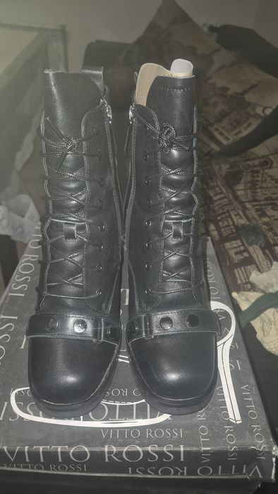 Ботинки кожаные 39р