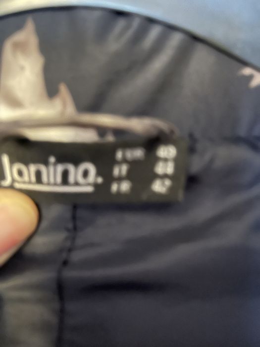 Kurtka ocieplana w kwiaty Janina 44 bdb