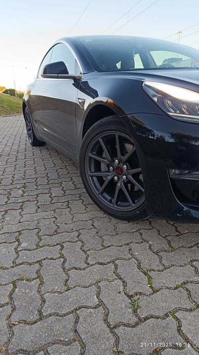 Model 3 Long Range Dual motor