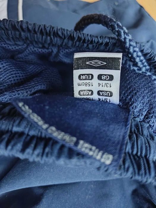 штаны спортивные umbro.p M - S/ 46-48 .рост160-170/новые .