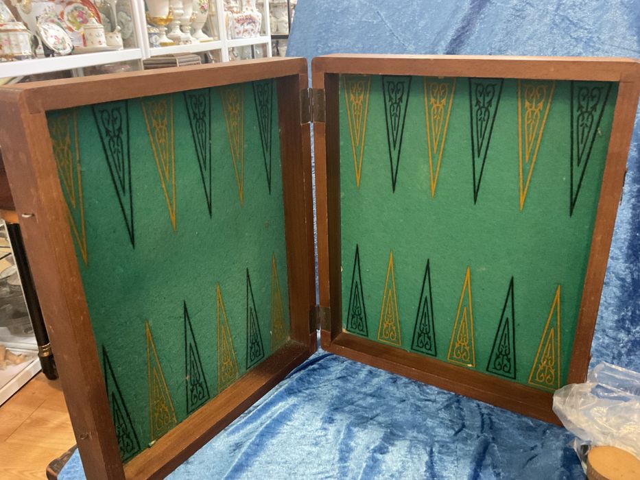 Tabuleiro xadrez duas faces com 38x32x09 cm vários jogos