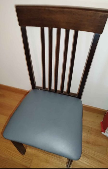 Mesa de jantar com 6 cadeiras