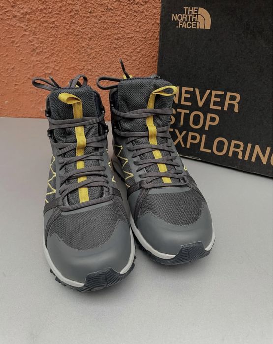 Нові оригінальні чоловічі черевики The North Face на мембрані 40розмір