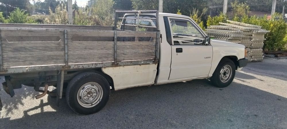 Mitsubishi  L200
