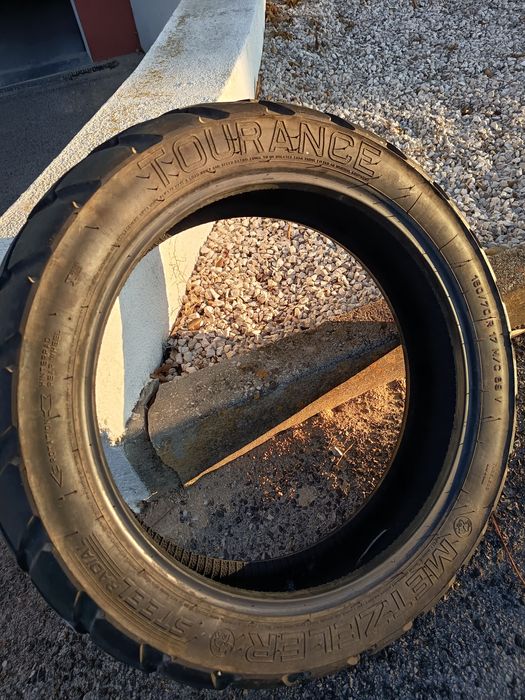 Pneu de mota METZELER