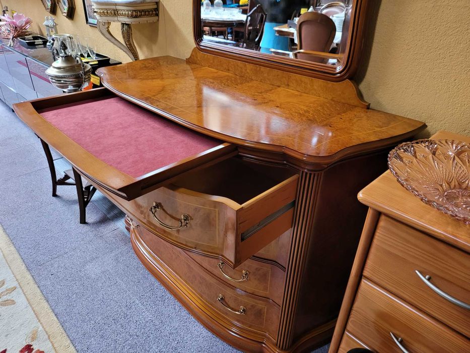 Excelente cómoda com espelho - óptimo estado e qualidade