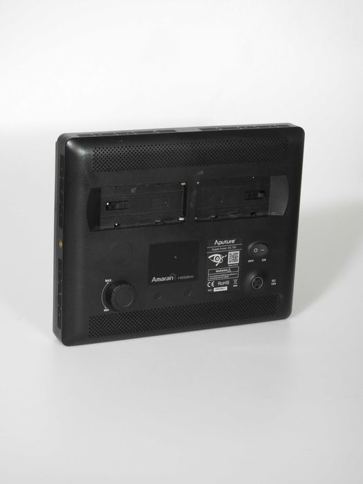 Painel Led Aputure Amaran H528W