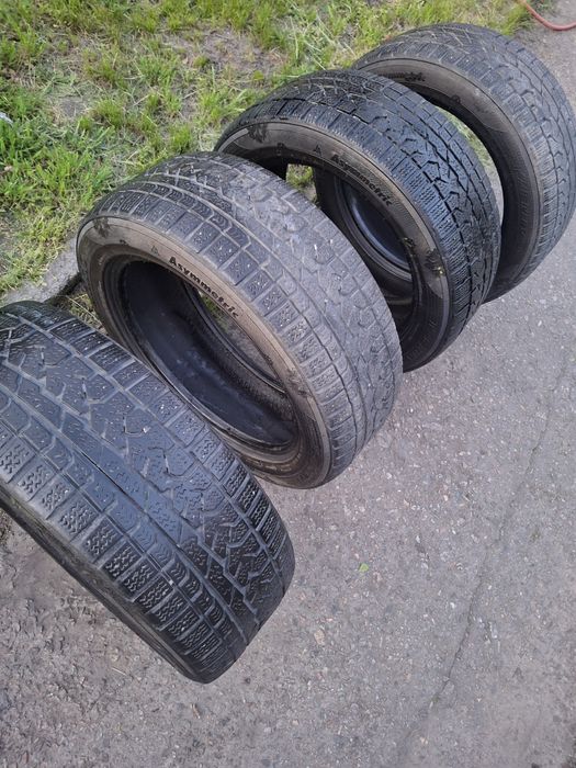 Продам зимову гуму в хорошому стані