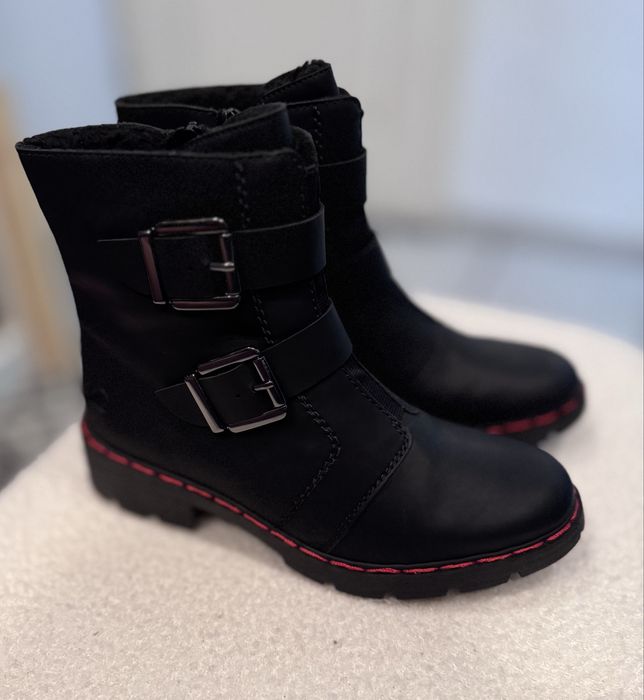 Buty damskie Botki Kozaki Czarne Ocieplane Rieker rozm. 39