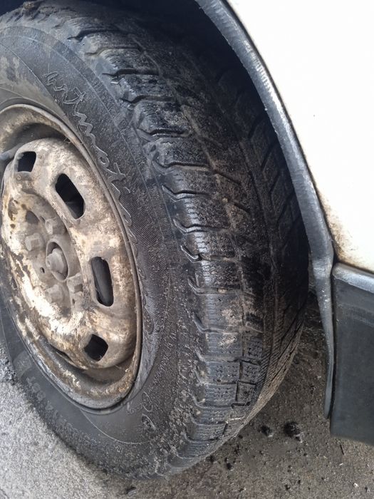 Продам Москвич АЗЛК 2141 1.7 Газ-бензин