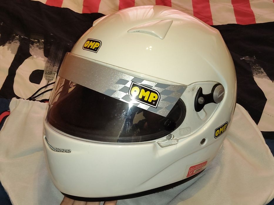Capacete OMP formula 4
