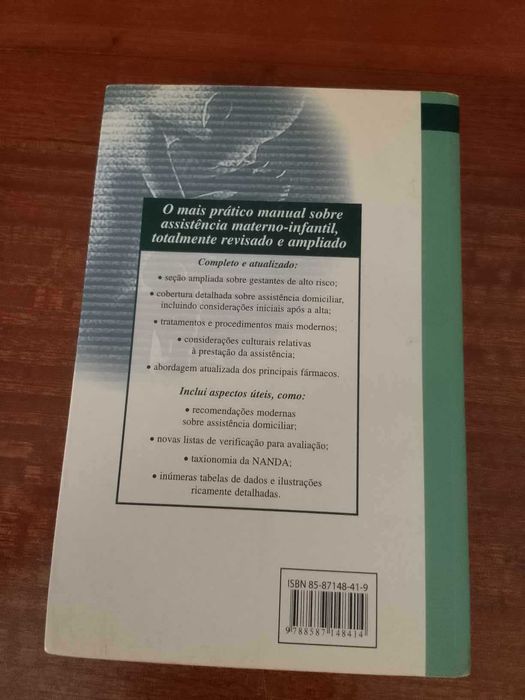 Livro técnico "Enfermagem Materno-Infantil"