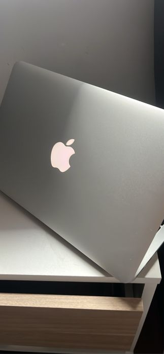 vendo Mac air 11”preço negociável