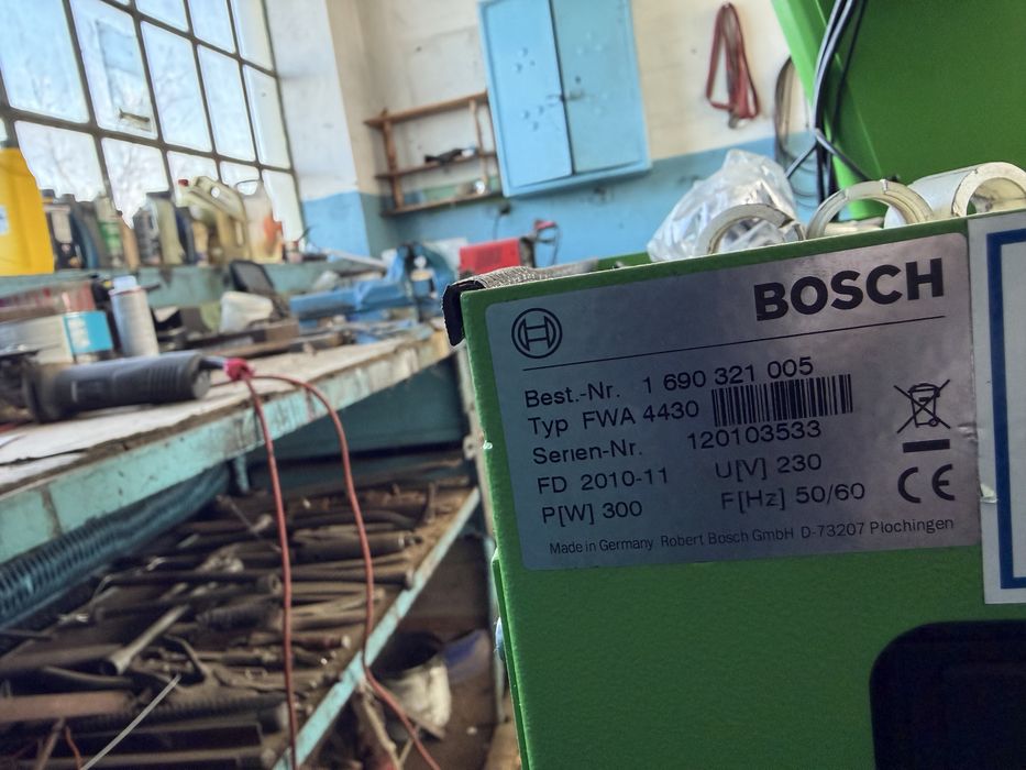 Maszyna do zbieżnosci bosch FWA 4430