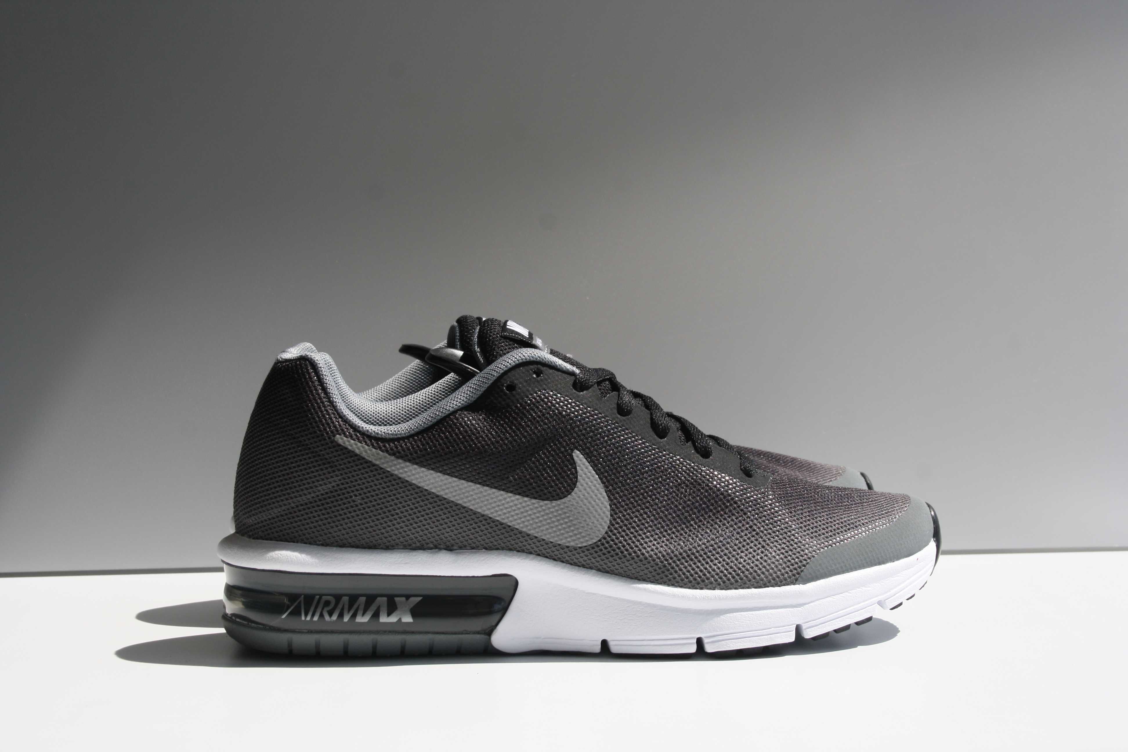 Nike 200 olx sales