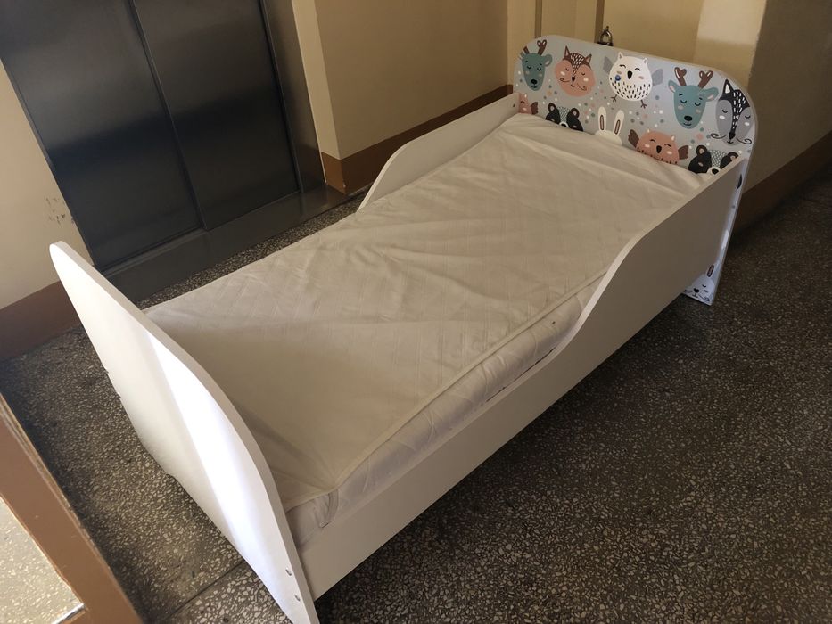 Łóżko dziecięce - materac 70 x 140, rama 75,5 x 143,5