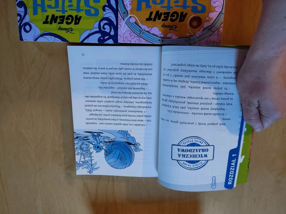 Seria książek Agent Stitch