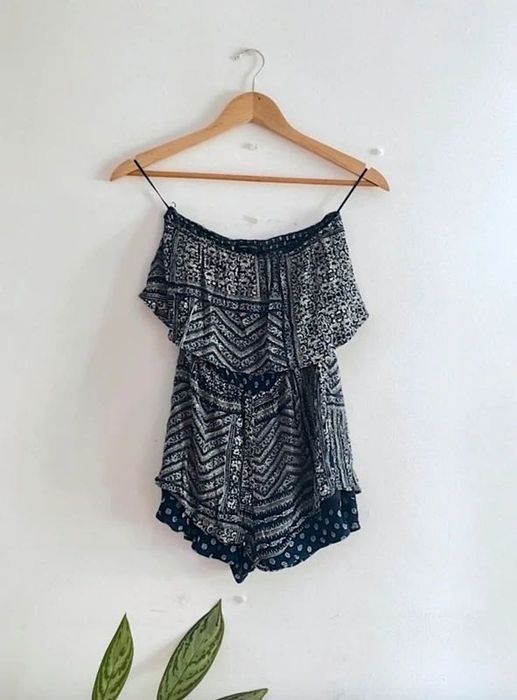 Macacão Calção Bershka Boho XS Azul & Branco