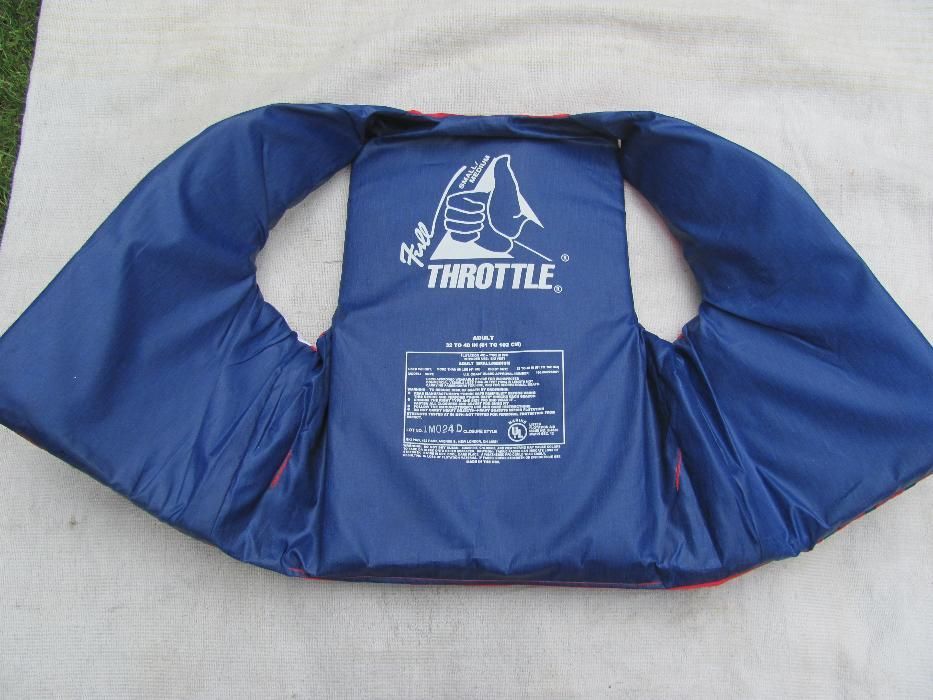 Nowa kamizelka ratunkowa + dla psa