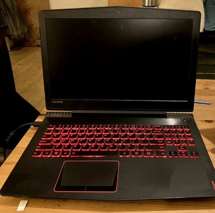 Lenovo Legion Y520-15IKBN