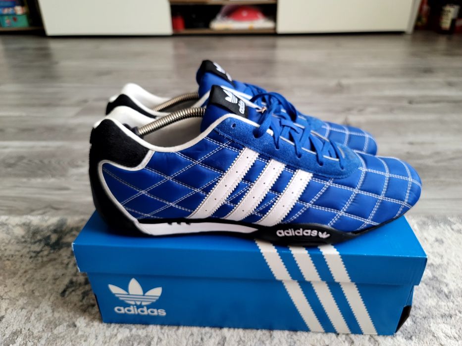 Продам фірмові кросівки Adidas Racer Lo originals jp70