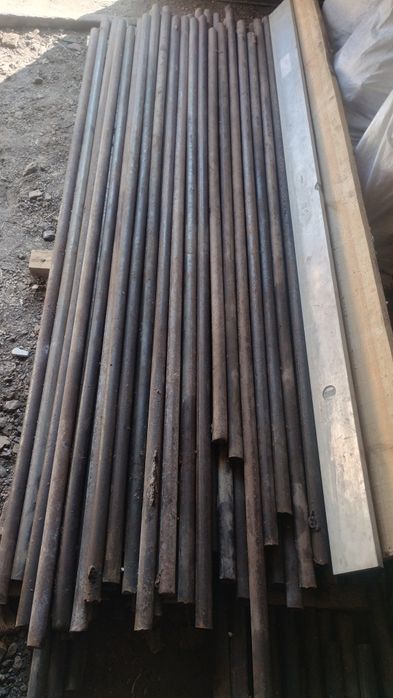 Металевий кругляк ф32 сталь 45 продам