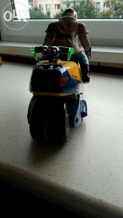 Motorek na baterie