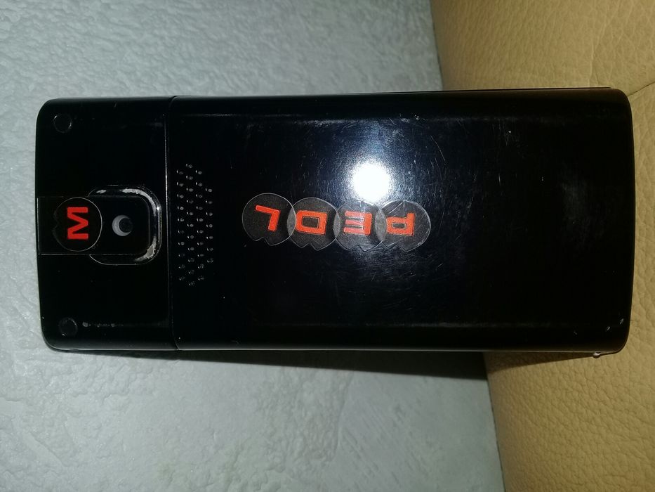 Мобильный телефон с 4 активными sim.